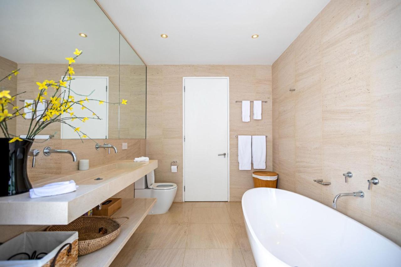 Atelier By Barbados Sothebys International Realty Villa Saint James Bagian luar foto